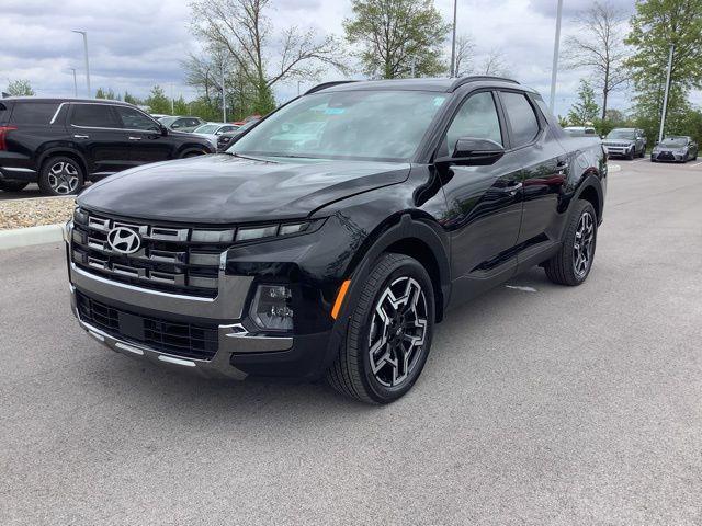 Photo of 2025 Phantom Black Hyundai SANTA CRUZ