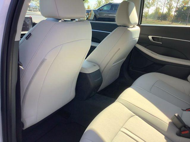 Photo of 2025 Serenity White Hyundai SONATA