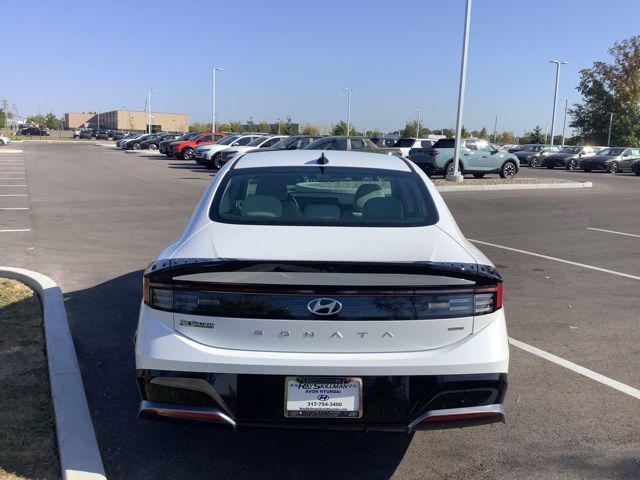 Photo of 2025 Serenity White Hyundai SONATA