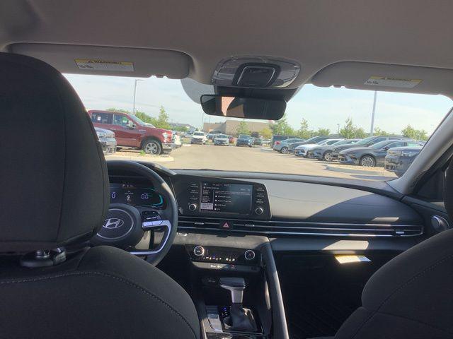 Photo of 2025 Fluid Metal Hyundai ELANTRA HEV
