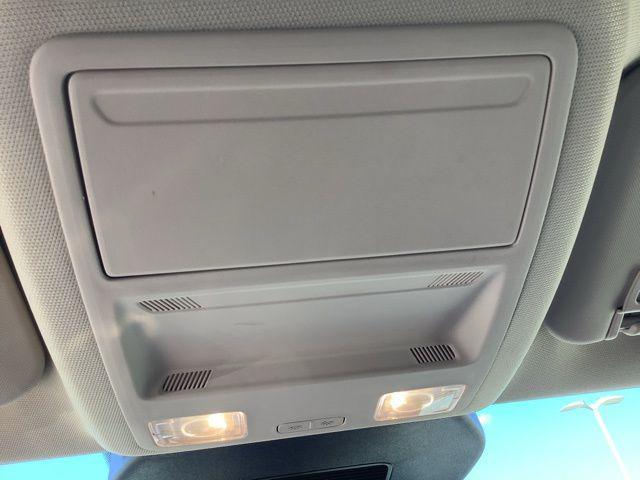 Photo of 2020 Oxford White Ford Escape