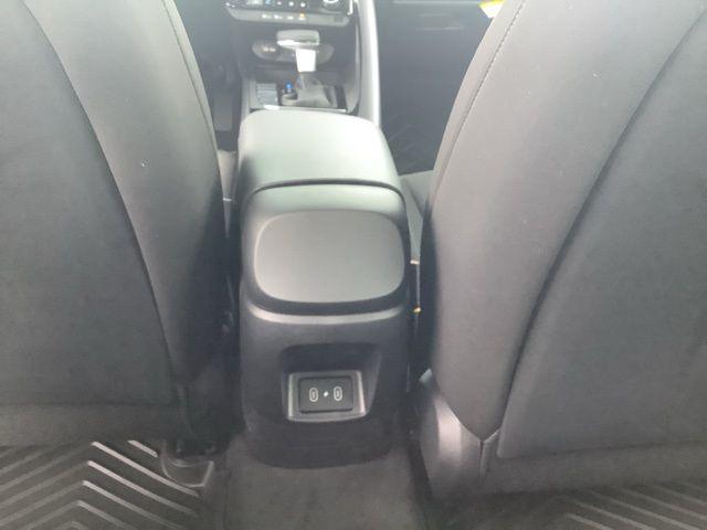 Photo of 2025 Fluid Metal Hyundai ELANTRA HEV
