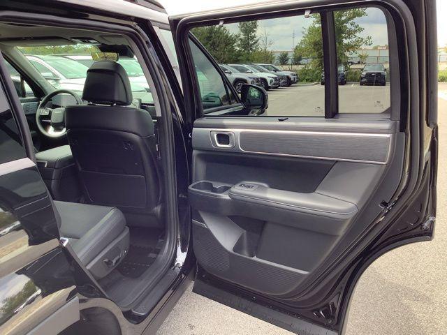 Photo of 2026 Phantom Black Hyundai SANTA FE