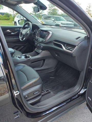 Photo of 2022 Ebony Twilight Metallic GMC Terrain