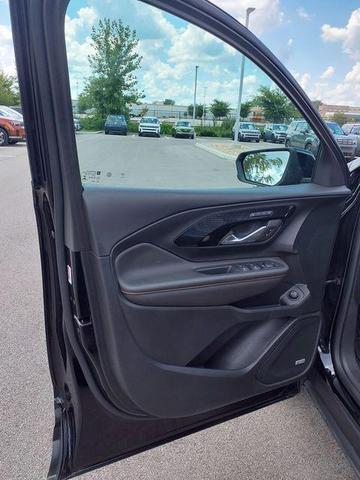 Photo of 2022 Ebony Twilight Metallic GMC Terrain