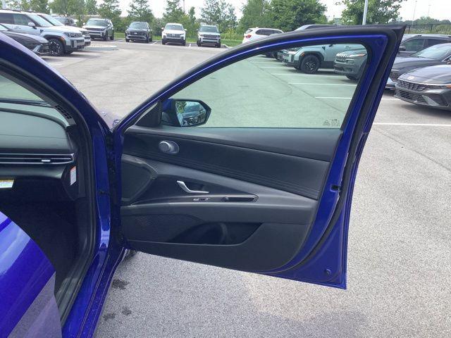 Photo of 2025 Intense Blue Hyundai ELANTRA HEV