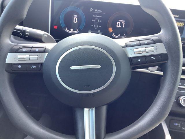 Photo of 2025 Serenity White Pearl Hyundai TUCSON