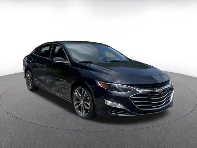Photo of 2023 Dark Ash Metallic Chevrolet Malibu