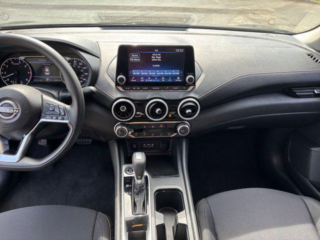 Photo of 2024 Super Black Nissan Sentra