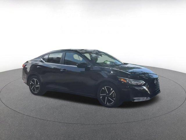 Photo of 2024 Super Black Nissan Sentra