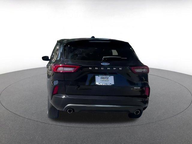 Photo of 2024 Agate Black Metallic Ford Escape