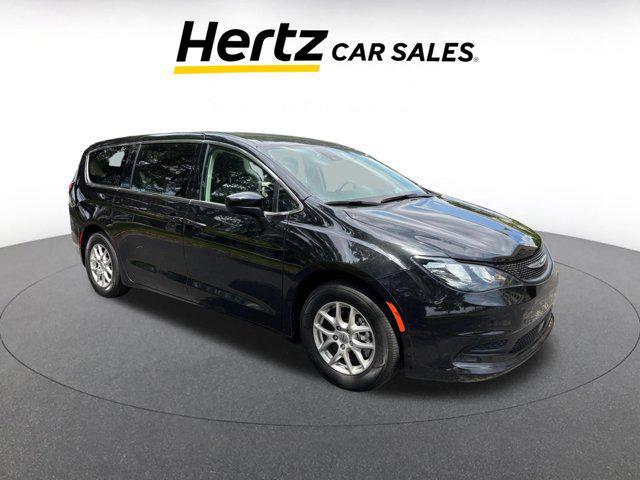2023 Chrysler Voyager