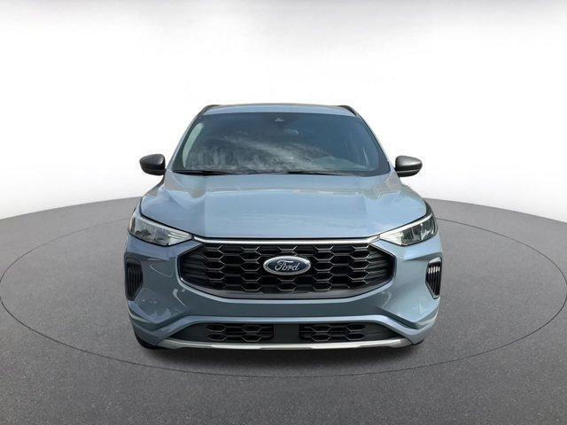 Photo of 2024 Vapor Blue Metallic Ford Escape