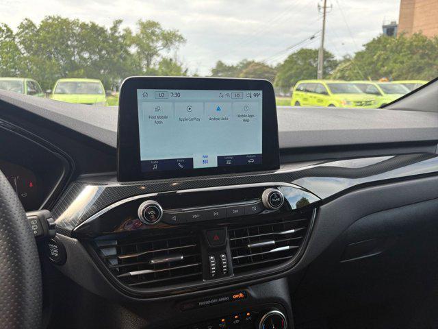 Photo of 2024 Vapor Blue Metallic Ford Escape
