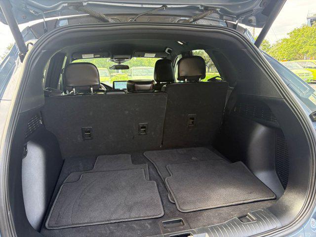 Photo of 2024 Vapor Blue Metallic Ford Escape