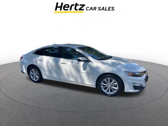 Photo of 2024 Summit White Chevrolet Malibu