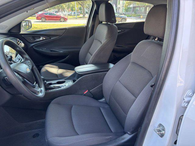 Photo of 2024 Summit White Chevrolet Malibu