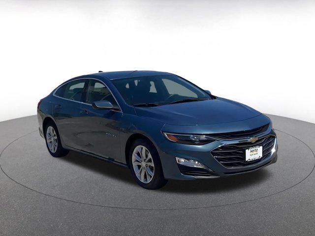 Photo of 2024 Lakeshore Blue Metallic Chevrolet Malibu