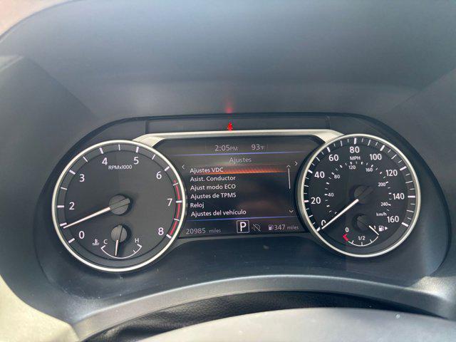 Photo of 2024 Aspen White Tricoat Nissan Sentra