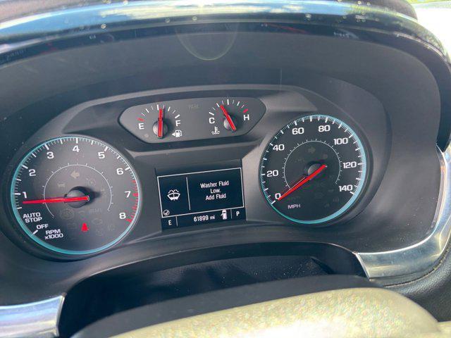 Photo of 2023 Silver Sage Metallic Chevrolet Traverse