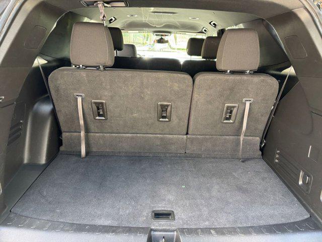 Photo of 2023 Silver Sage Metallic Chevrolet Traverse
