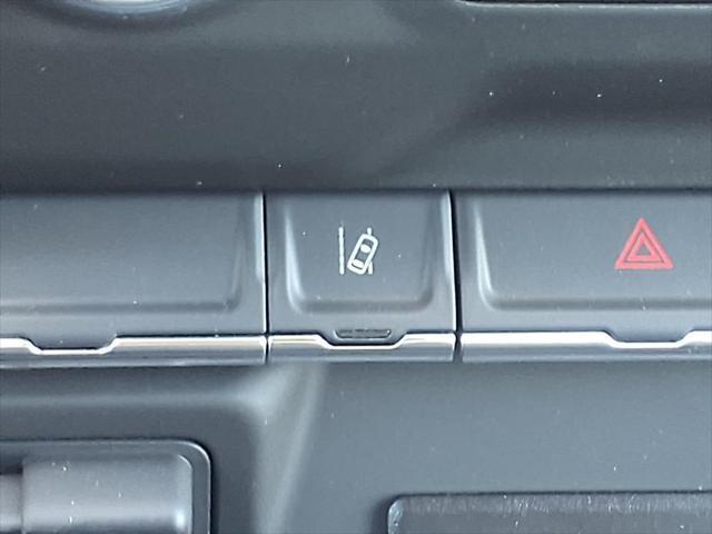 Photo of 2025 Summit White Chevrolet Silverado 2500