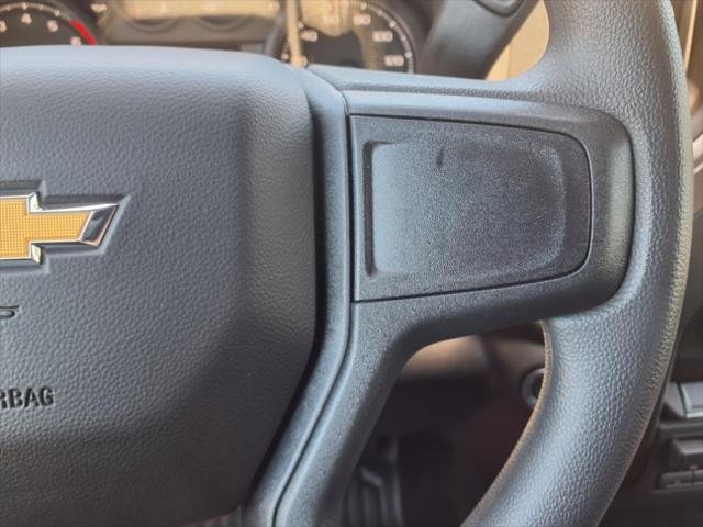 Photo of 2025 Summit White Chevrolet Silverado 2500