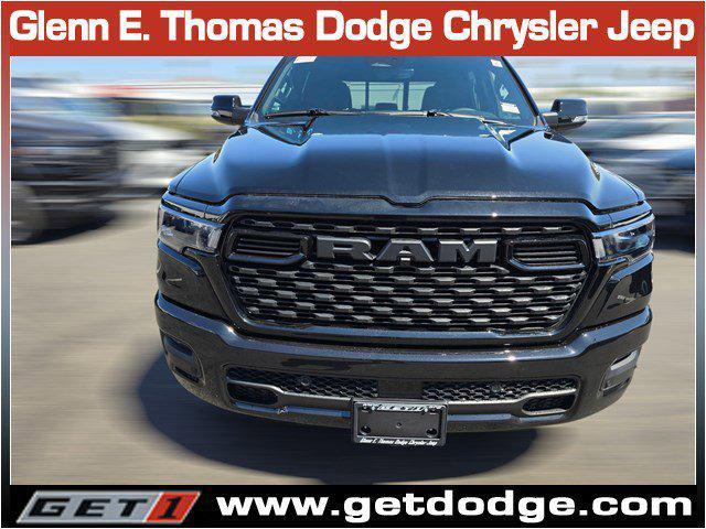 Photo of 2025 Diamond Black Crystal Pearlcoat RAM 1500