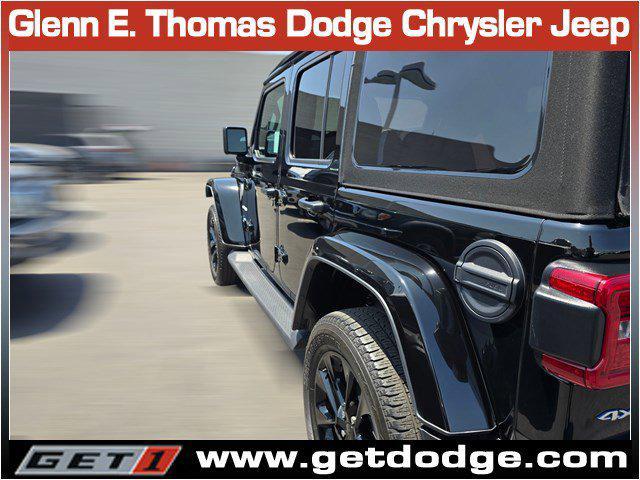Photo of 2022 Black Clearcoat Jeep Wrangler Unlimited 4xe