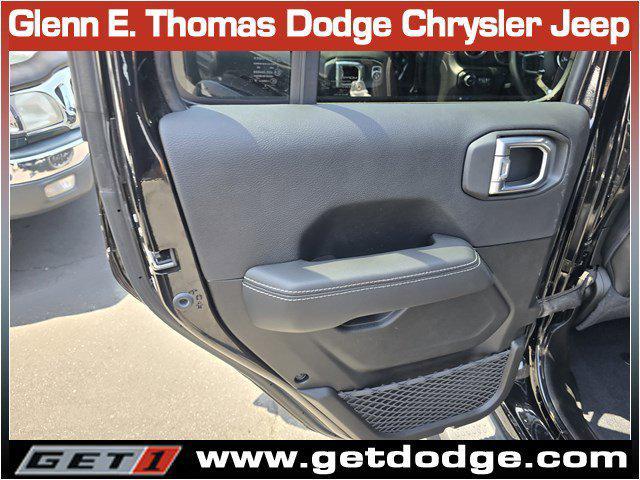Photo of 2022 Black Clearcoat Jeep Wrangler Unlimited 4xe