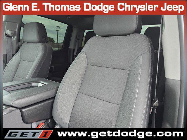 Photo of 2022 Glacier Blue Metallic Chevrolet Silverado 1500
