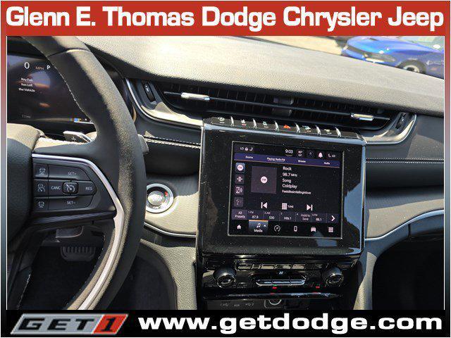 Photo of 2025 Baltic Gray Metallic Clearcoat Jeep Grand Cherokee L