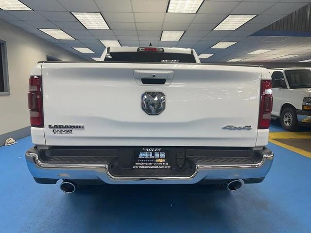 Photo of 2024 Bright White Clearcoat RAM 1500