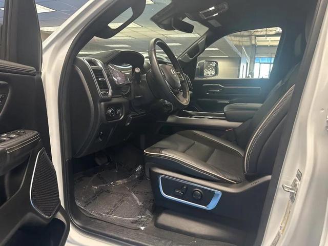 Photo of 2024 Bright White Clearcoat RAM 1500