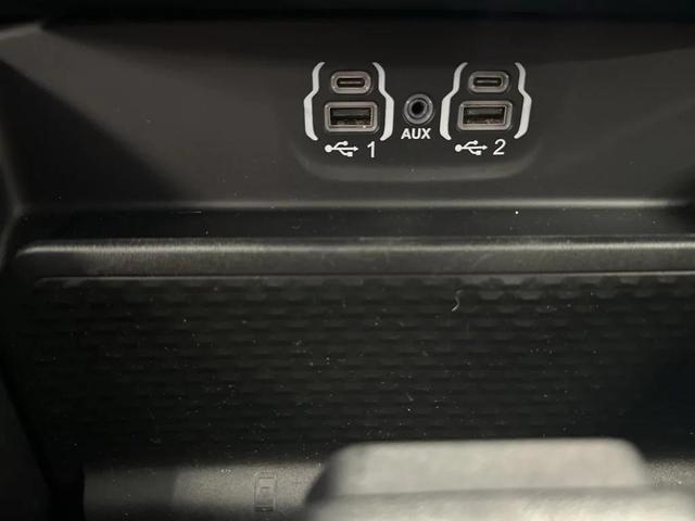 Photo of 2024 Bright White Clearcoat RAM 1500
