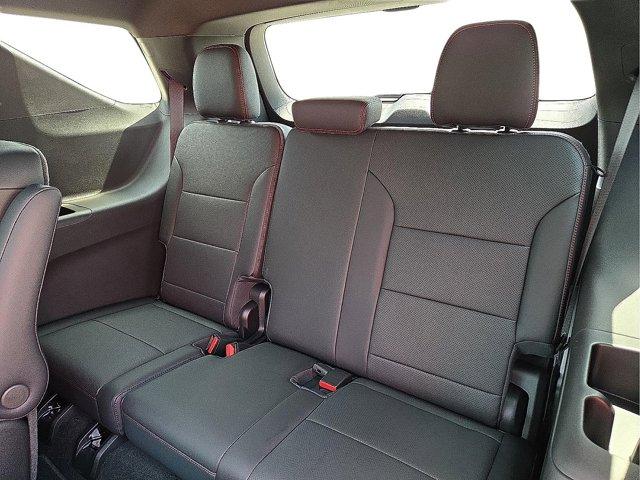 Photo of 2025 Mosaic Black Metallic Chevrolet Traverse