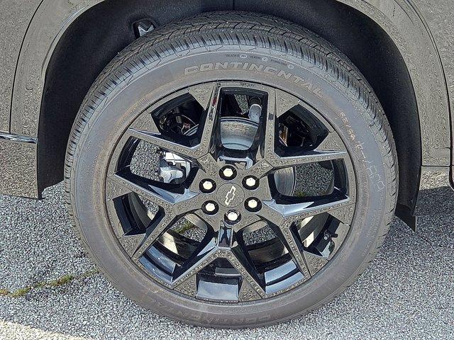 Photo of 2025 Mosaic Black Metallic Chevrolet Traverse