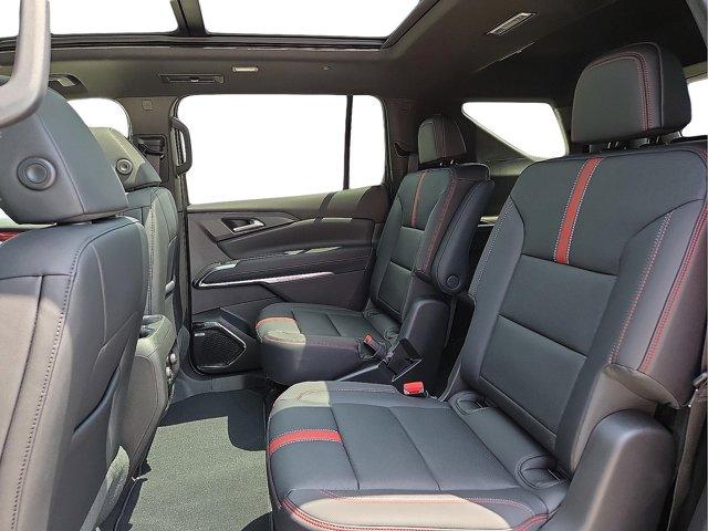 Photo of 2025 Mosaic Black Metallic Chevrolet Traverse