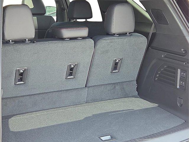 Photo of 2025 Mosaic Black Metallic Chevrolet Traverse
