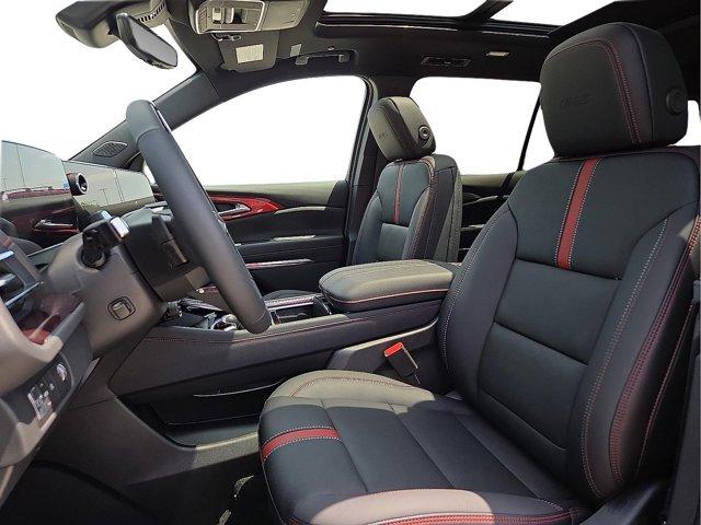 Photo of 2025 Mosaic Black Metallic Chevrolet Traverse