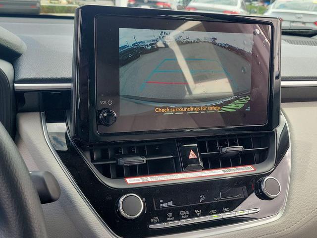 Photo of 2026 Silver Toyota Corolla Cross