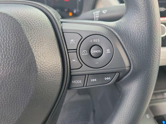 Photo of 2026 Silver Toyota Corolla Cross