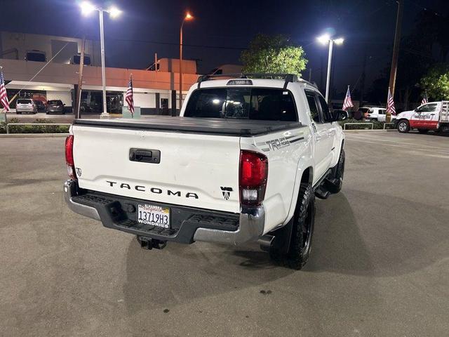 Photo of 2021 Super White Toyota Tacoma