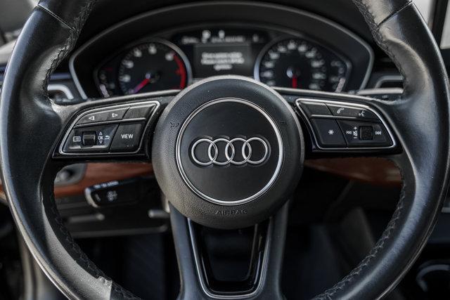 Photo of 2022 Brilliant Black/Black Roof Audi A5