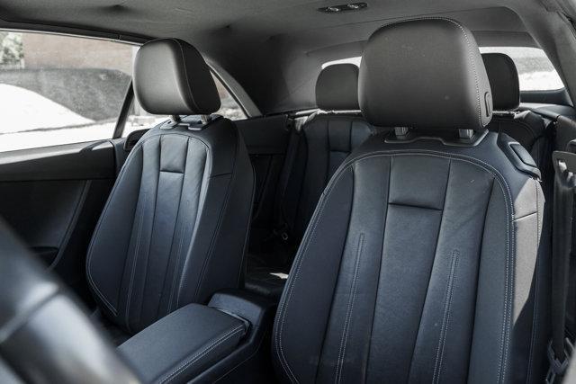 Photo of 2022 Brilliant Black/Black Roof Audi A5