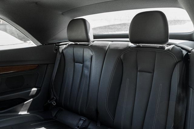 Photo of 2022 Brilliant Black/Black Roof Audi A5
