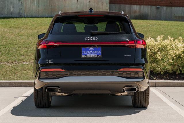 Photo of 2025 MYTHOS BLACK Audi Q5