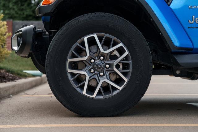 Photo of 2024 Hydro Blue Pearlcoat Jeep Wrangler