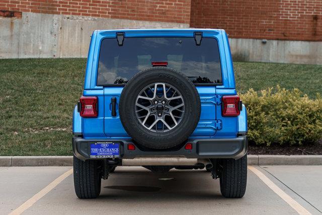 Photo of 2024 Hydro Blue Pearlcoat Jeep Wrangler