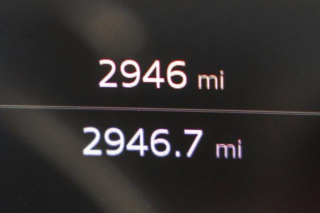 Photo of 2025 Magnet Gray Audi Q6 e-tron